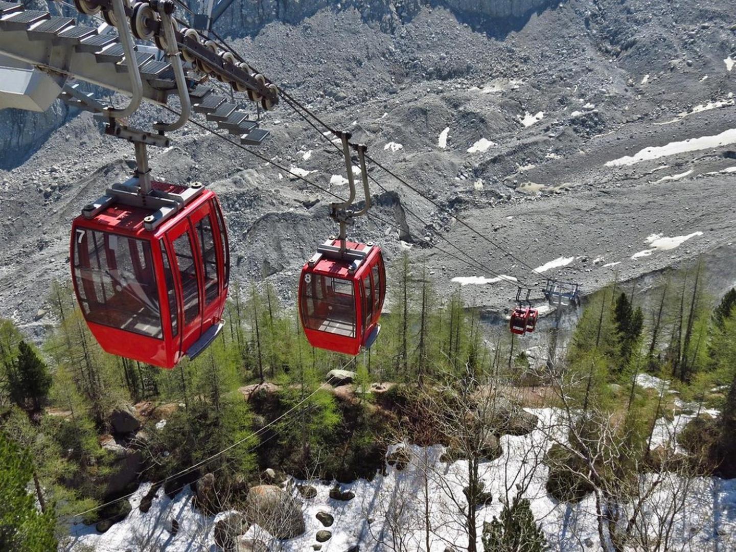 Apartment Au Bon Coin - Luxury Chamonix Hidden Haven, Mont Blanc View, Hot Tub And Garden Luaran gambar