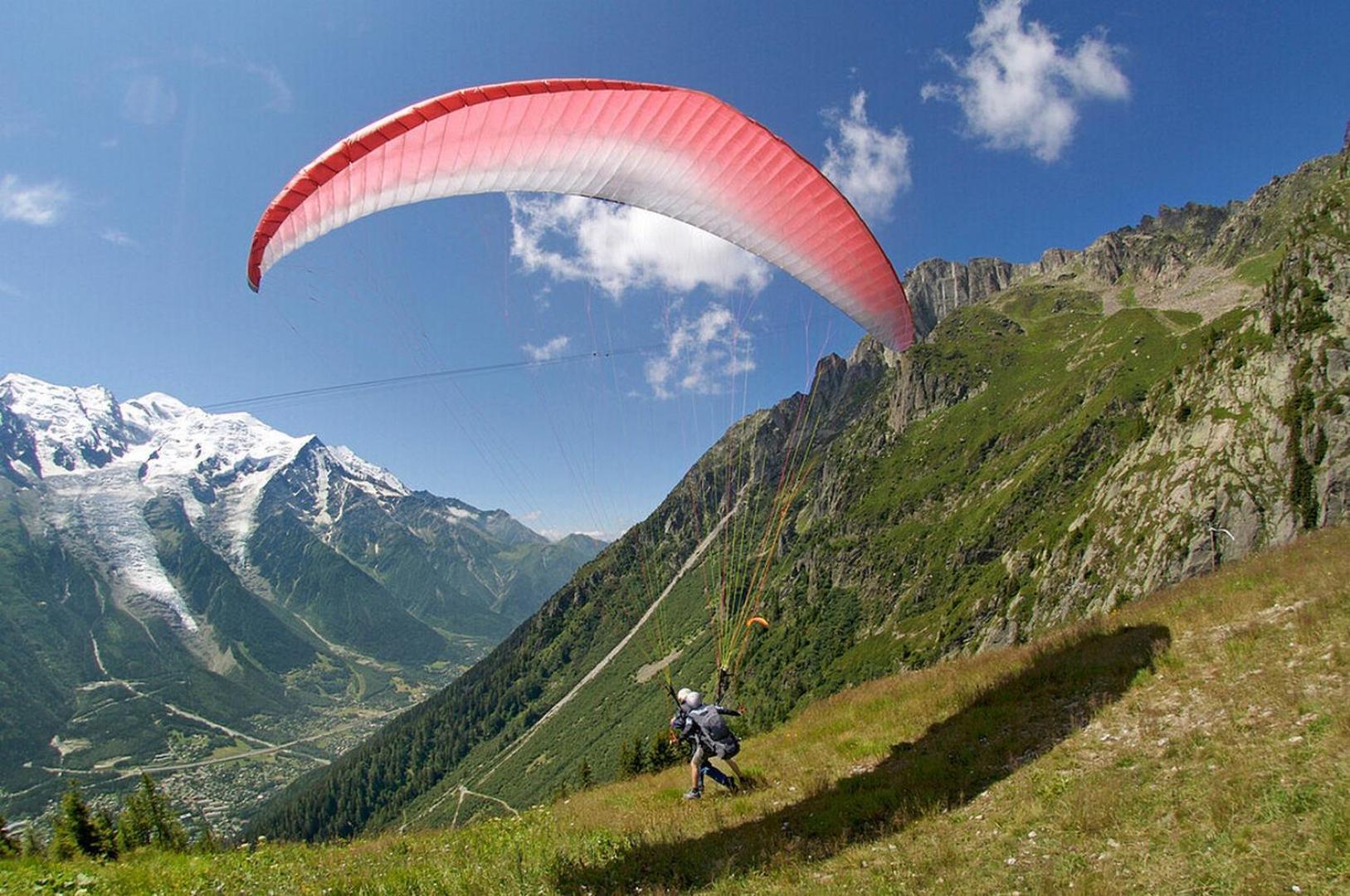 Apartment Au Bon Coin - Luxury Chamonix Hidden Haven, Mont Blanc View, Hot Tub And Garden Luaran gambar